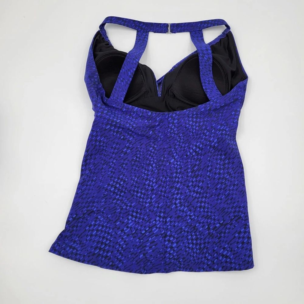 LL Bean Women's Size 8 Reg Blue Fitted Sleeveless Swim Top Tank Top - Picture 2 of 4